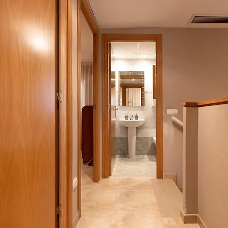Uhc Golden Pineda Apartments La Pineda Room photo