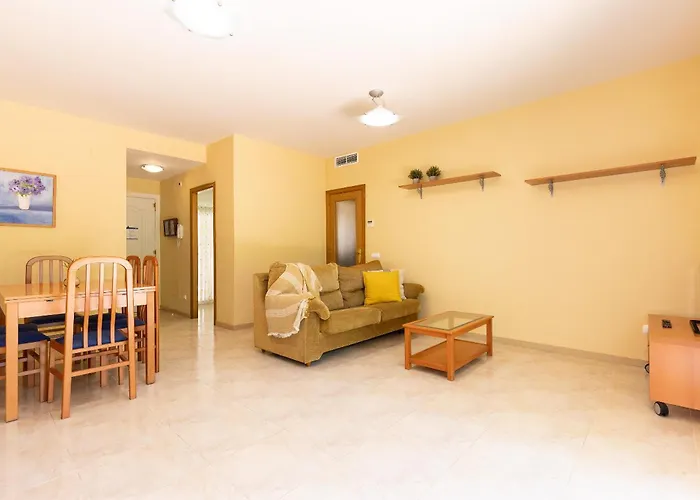 Uhc Golden Pineda Apartments